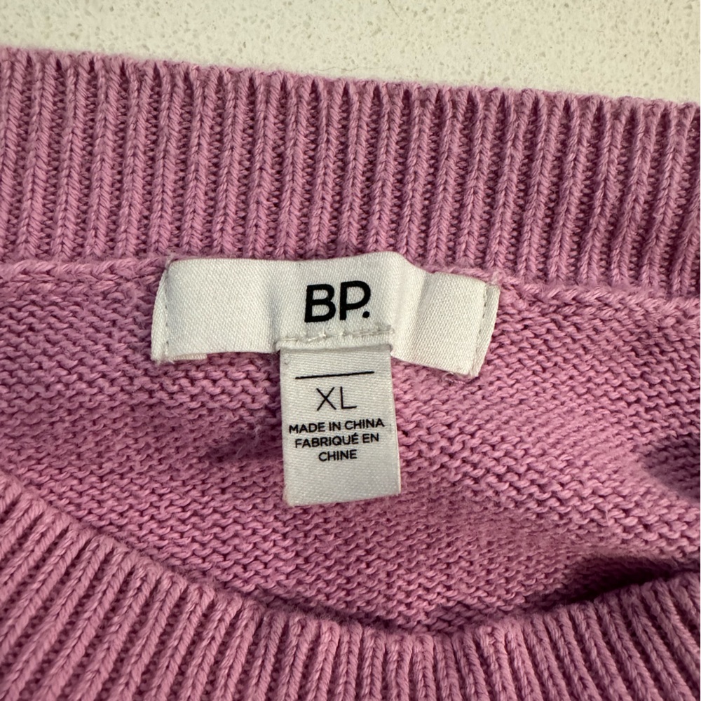 Pink Flower Sweater - Picture 3 of 4